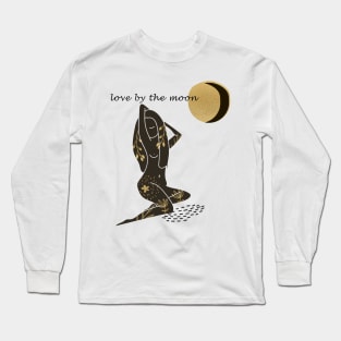 Love by the Moon goddess Long Sleeve T-Shirt